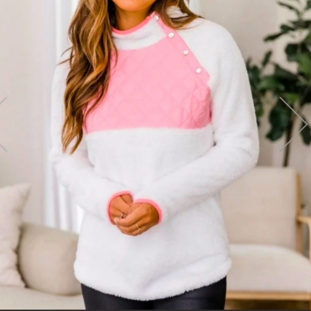 Pink Lily Cozy Pink and White Cowl Neck Sweater